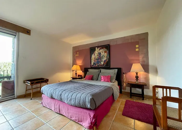 Дом отдыха Familial Avec Terrasse Panoramique Et Cheminee, Ideal Pour Randonnees Pres De - Fr-1-582-355 Retournac