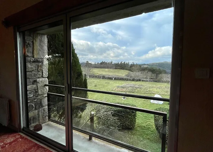 Дом отдыха Familial Avec Terrasse Panoramique Et Cheminee, Ideal Pour Randonnees Pres De - Fr-1-582-355