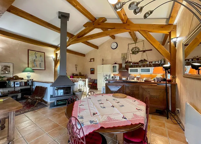 Familial Avec Terrasse Panoramique Et Cheminee, Ideal Pour Randonnees Pres De - Fr-1-582-355 *